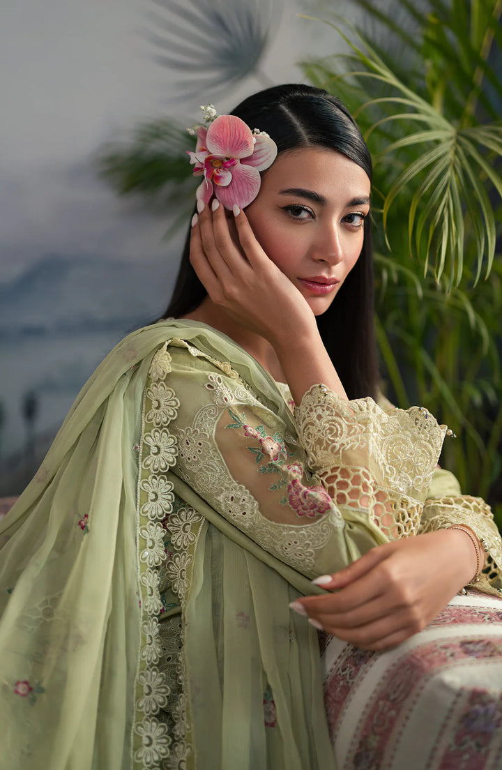 Emaan Adeel | Ayra Luxury Lawn 24 | AR-02 - Hoorain Designer Wear - Pakistani Ladies Branded Stitched Clothes in United Kingdom, United states, CA and Australia
