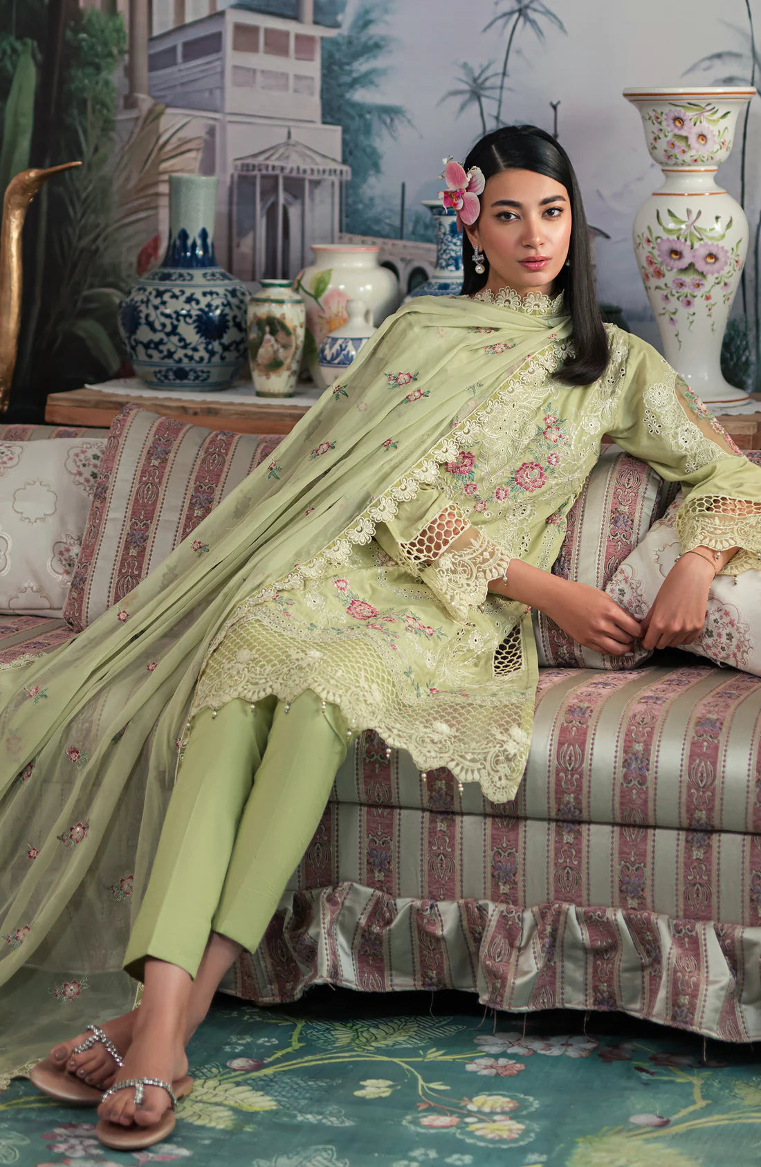 Emaan Adeel | Ayra Luxury Lawn 24 | AR-02 - Pakistani Clothes for women, in United Kingdom and United States