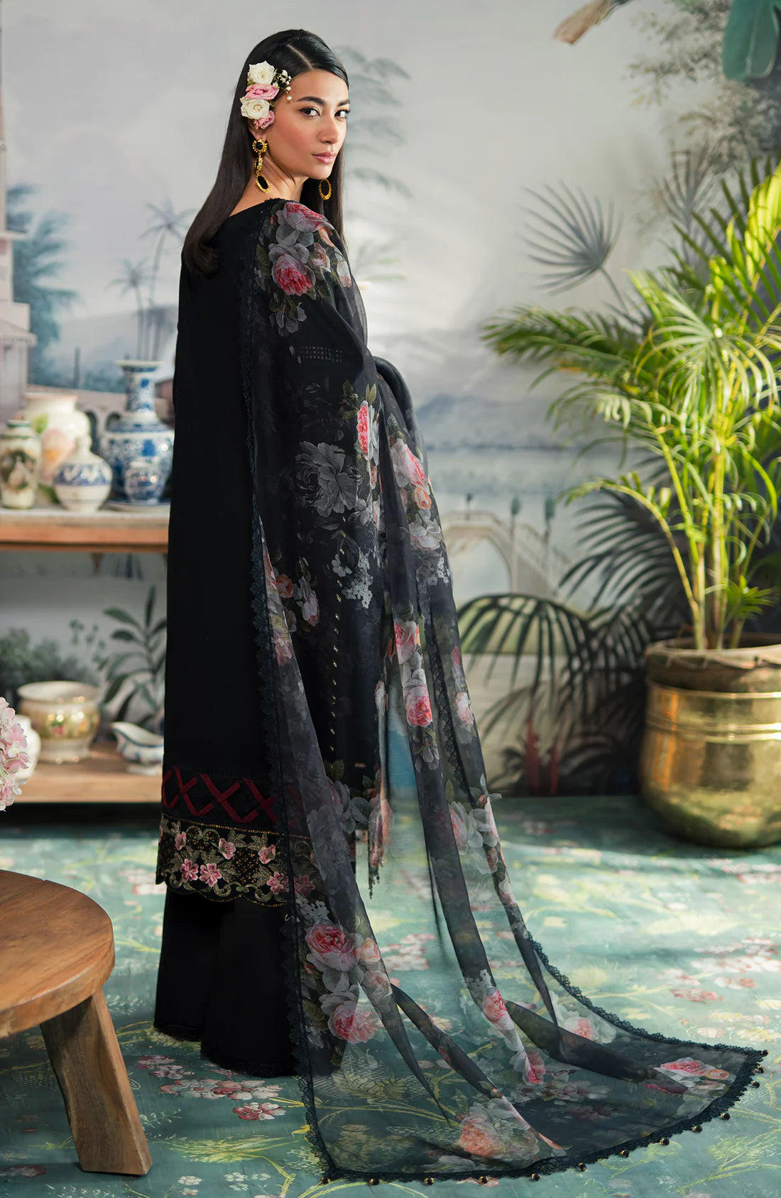 Emaan Adeel | Ayra Luxury Lawn 24 | AR-05 - Pakistani Clothes for women, in United Kingdom and United States