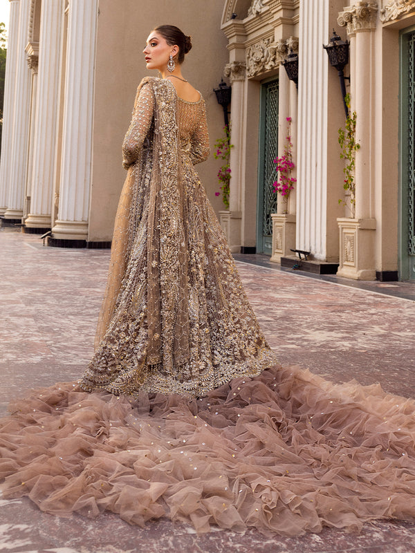 Epoque | Reverie Bridals | Chartreuse - Hoorain Designer Wear - Pakistani Ladies Branded Stitched Clothes in United Kingdom, United states, CA and Australia