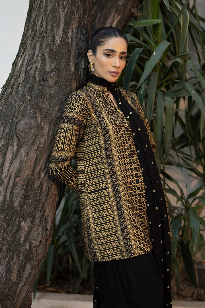 Erum Khan | Shahzeen Eid Collection | SUNSET - Hoorain Designer Wear - Pakistani Ladies Branded Stitched Clothes in United Kingdom, United states, CA and Australia