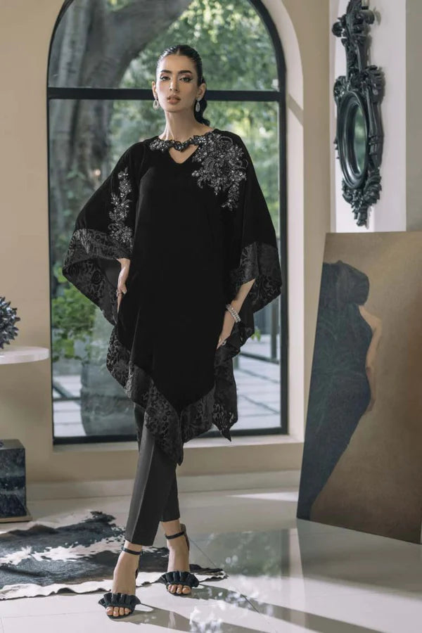 Jeem | Luxury Pret | EVELYN BLACK - Hoorain Designer Wear - Pakistani Ladies Branded Stitched Clothes in United Kingdom, United states, CA and Australia