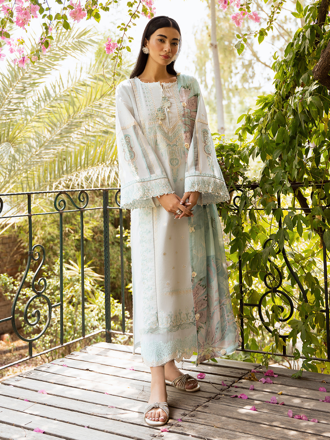 Izel | Dastak Luxury Lawn | FALAK