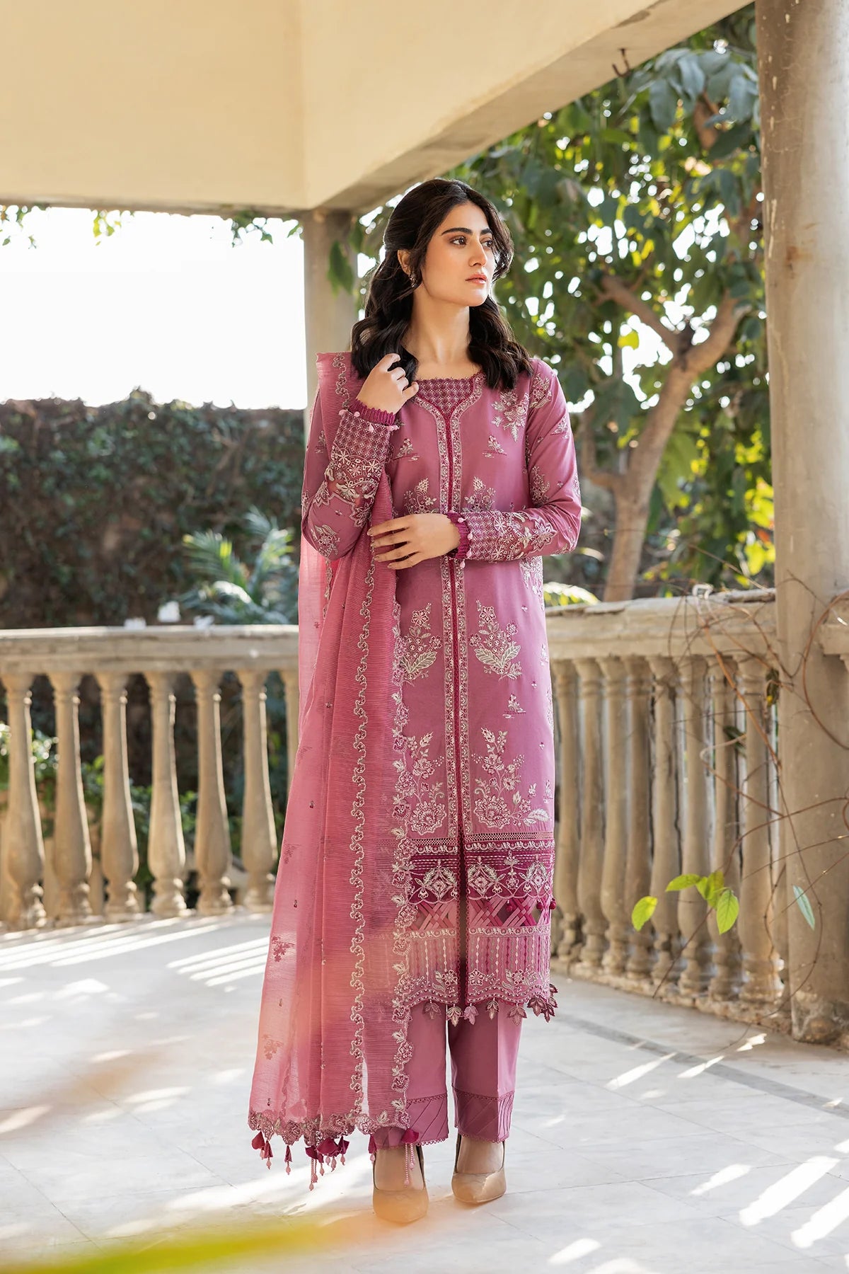 Farasha | Bahaar Embroidered Lawn | Rose Garland - Pakistani Clothes for women, in United Kingdom and United States