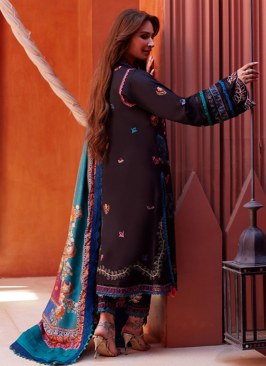 Farah Talib Aziz | Suay Lawn 24 | ILARIA BLACK - Pakistani Clothes for women, in United Kingdom and United States