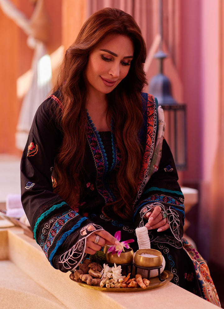 Farah Talib Aziz | Suay Lawn 24 | ILARIA BLACK - Pakistani Clothes for women, in United Kingdom and United States