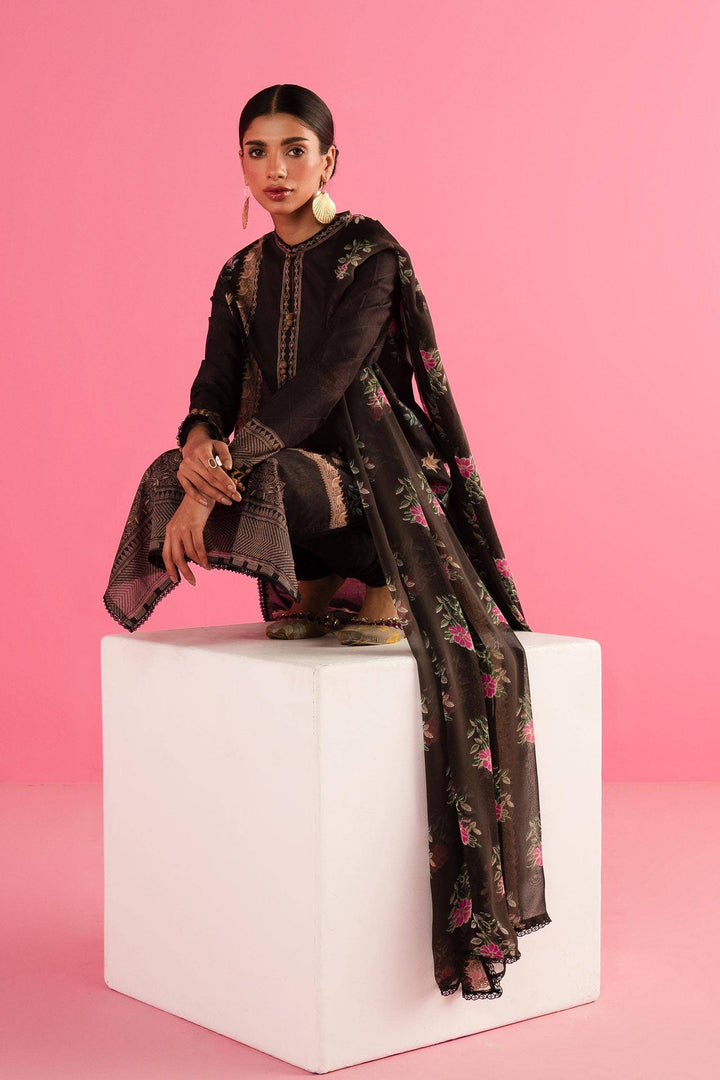 Sana Safinaz | Mahay Summer Lawn 24 | S-21 - Hoorain Designer Wear - Pakistani Ladies Branded Stitched Clothes in United Kingdom, United states, CA and Australia
