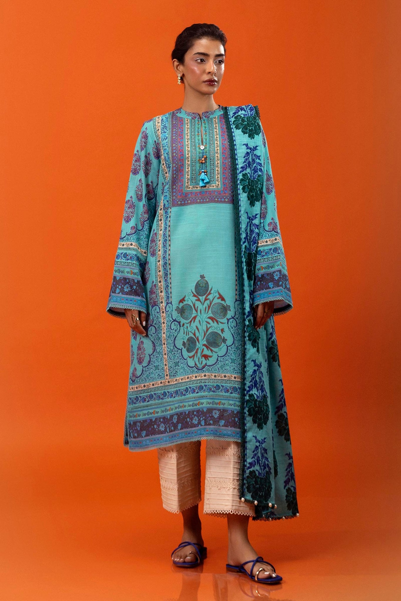 Sana Safinaz | Mahay Winter 24 | H243-003B-2Q