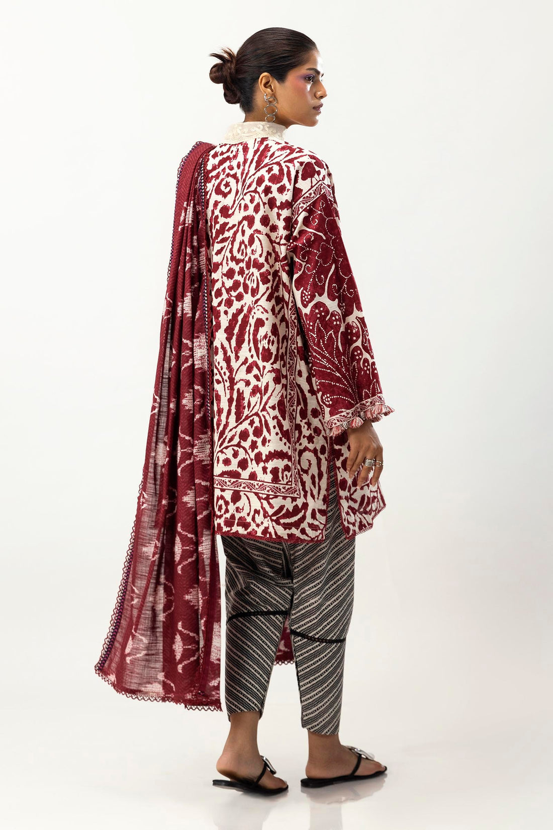 Sana Safinaz | Mahay Winter 24 | H243-018A-3CQ