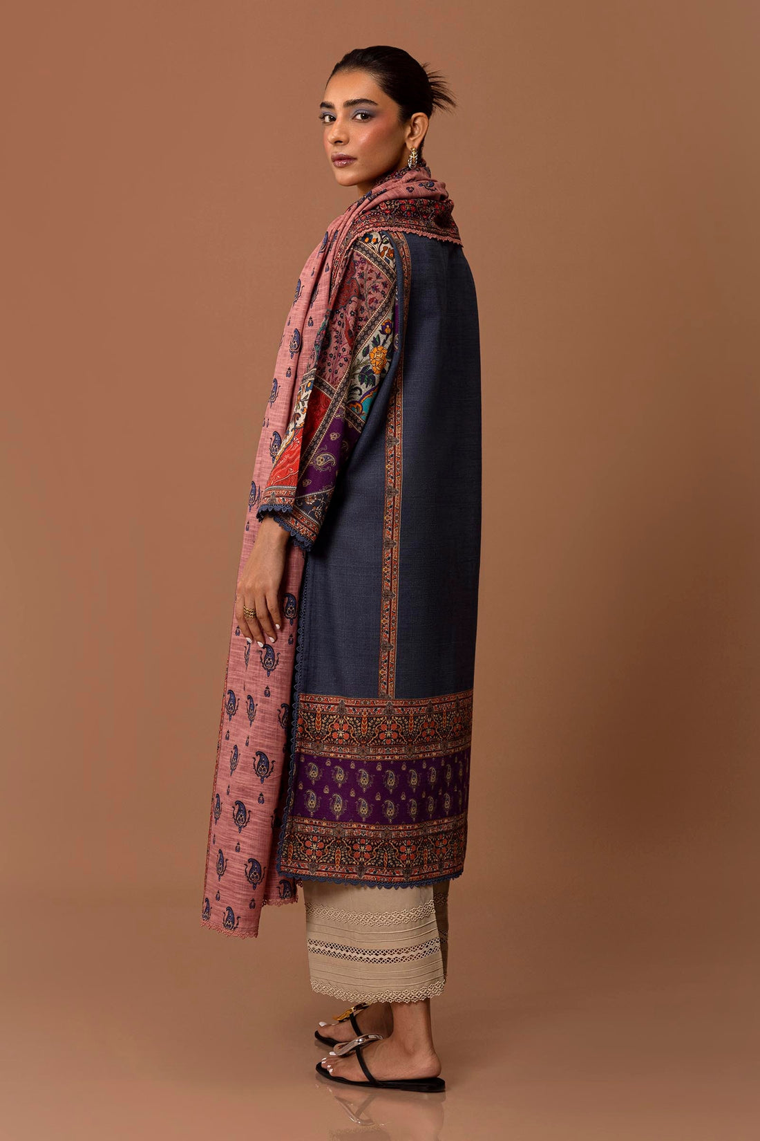 Sana Safinaz | Mahay Winter 24 | H243-019B-2BQ