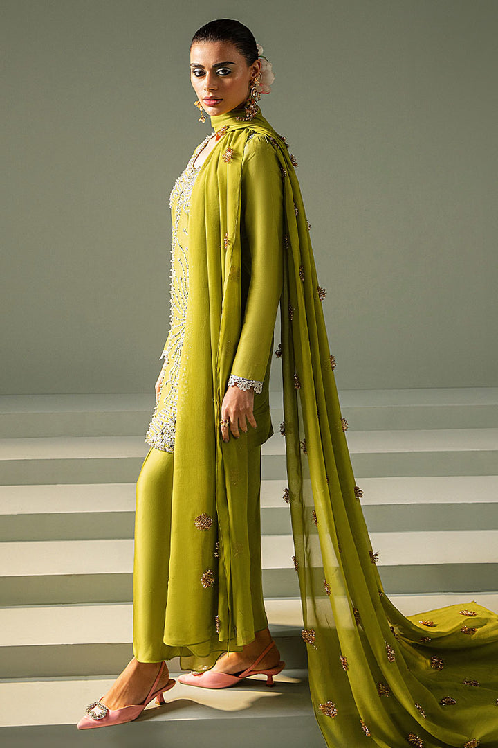 Haute Form | Luxury Eid Formals | GOOSEBERRY - Hoorain Designer Wear - Pakistani Ladies Branded Stitched Clothes in United Kingdom, United states, CA and Australia