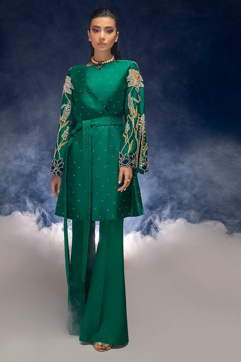 Haute Form | Luxury Pret | DAYLILY - Pakistani Clothes for women, in United Kingdom and United States