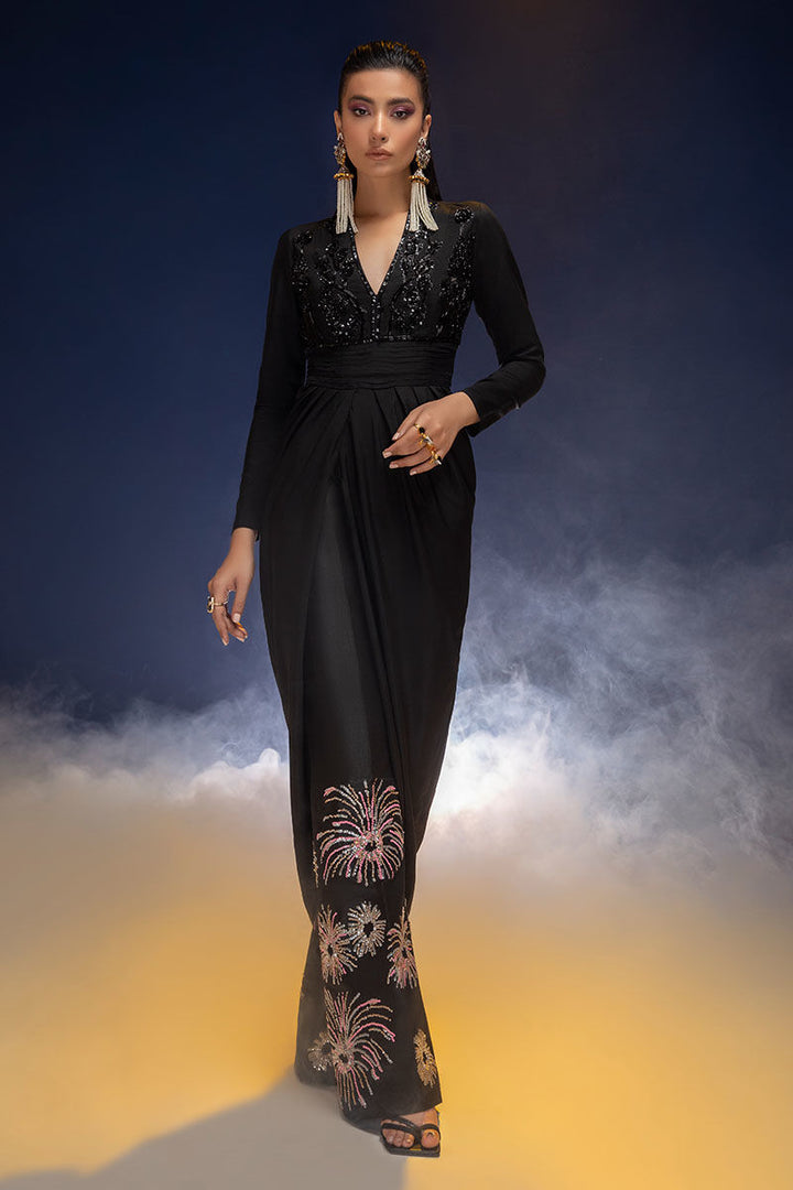 Haute Form | Luxury Pret | IN THE BLACK - Hoorain Designer Wear - Pakistani Ladies Branded Stitched Clothes in United Kingdom, United states, CA and Australia