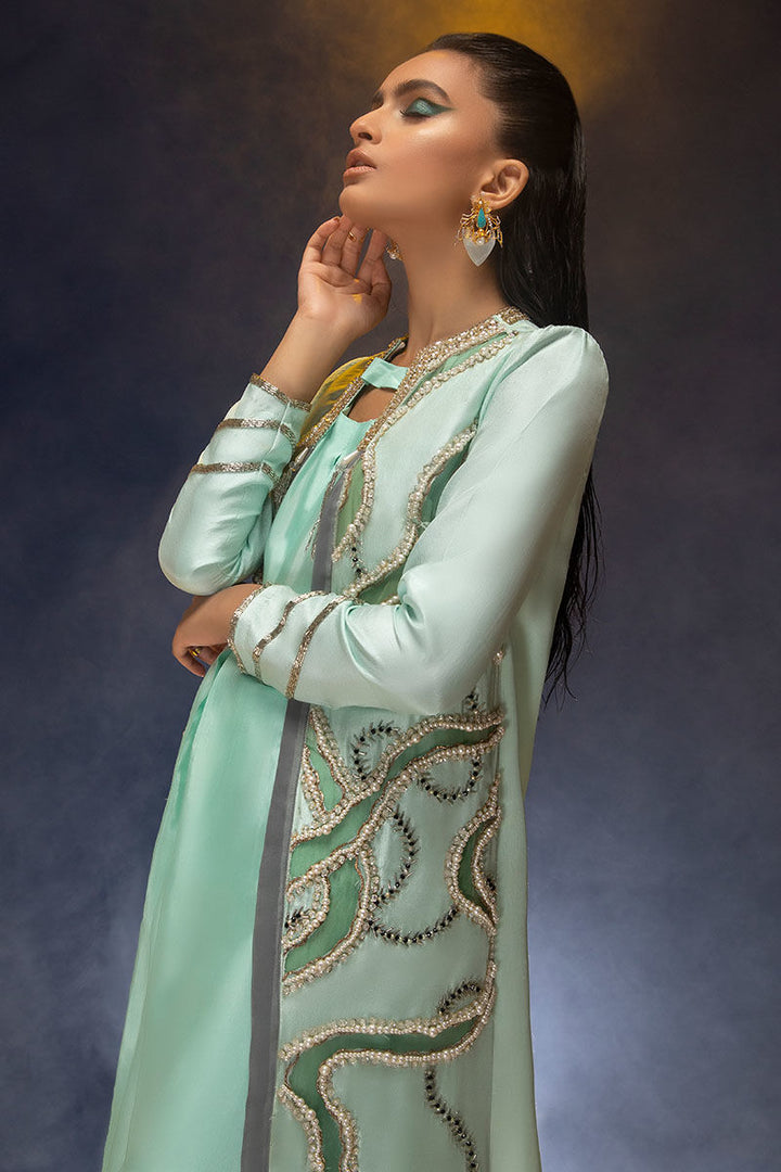 Haute Form | Luxury Pret | MUSE - Hoorain Designer Wear - Pakistani Ladies Branded Stitched Clothes in United Kingdom, United states, CA and Australia