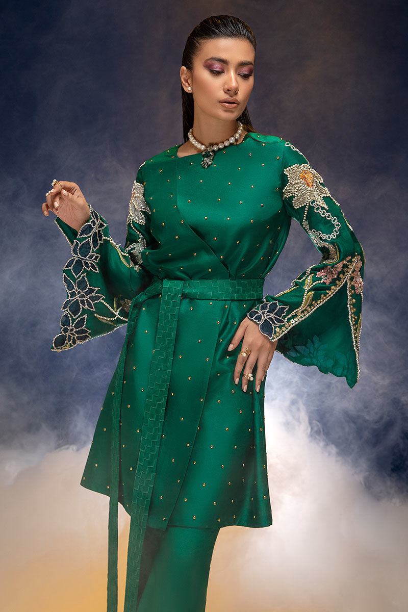 Haute Form | Luxury Pret | DAYLILY - Pakistani Clothes for women, in United Kingdom and United States