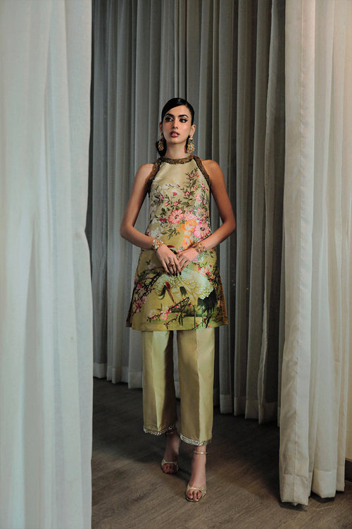 Saira Rizwan | Riona Luxury Formals | Lena - Hoorain Designer Wear - Pakistani Ladies Branded Stitched Clothes in United Kingdom, United states, CA and Australia