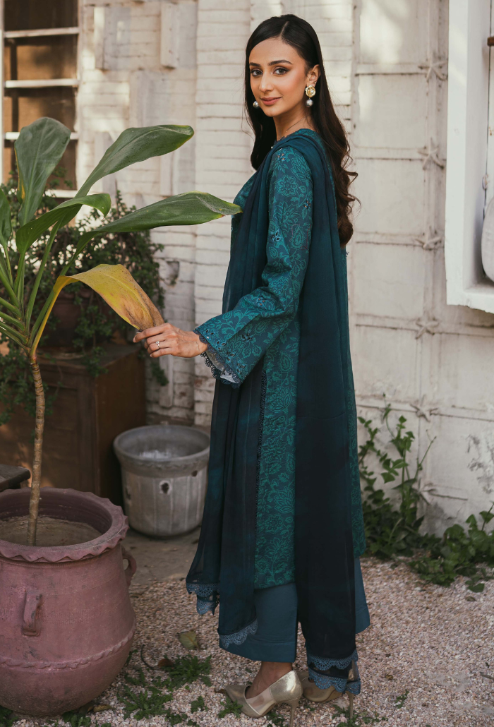 Humdum | Gardenia Lawn | D01 - Pakistani Clothes for women, in United Kingdom and United States