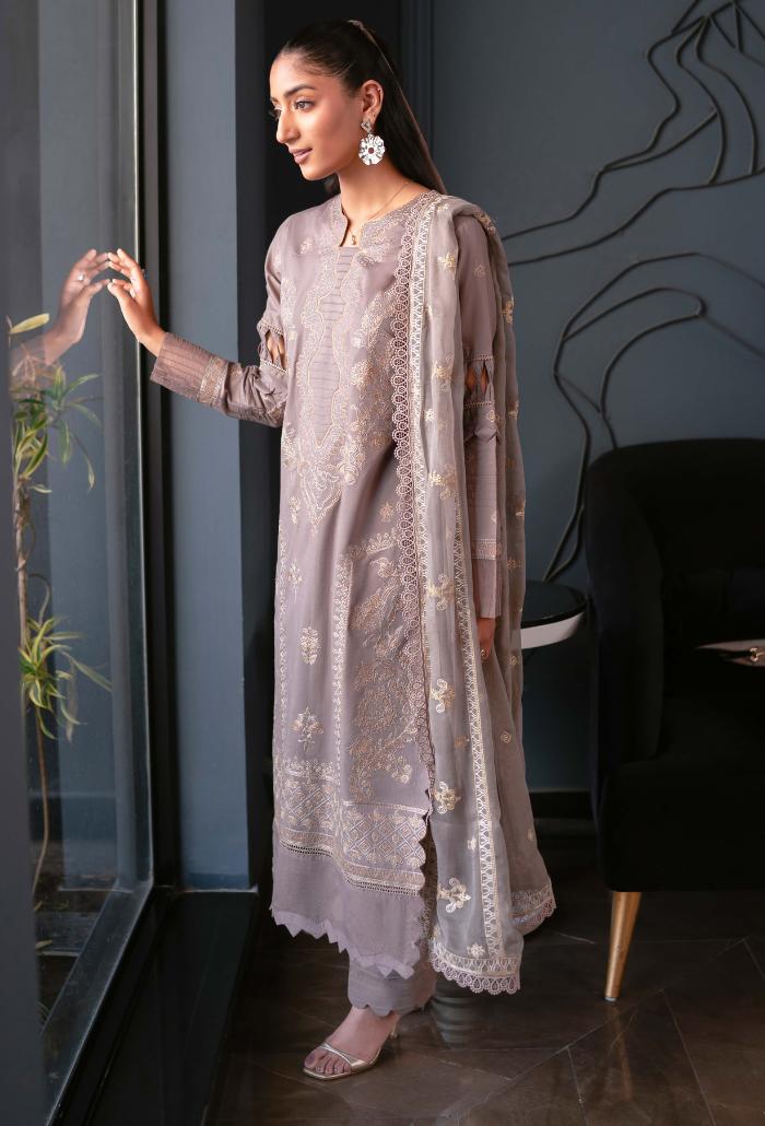 Humdum | Meraki Lawn 24 | d07 - Hoorain Designer Wear - Pakistani Ladies Branded Stitched Clothes in United Kingdom, United states, CA and Australia