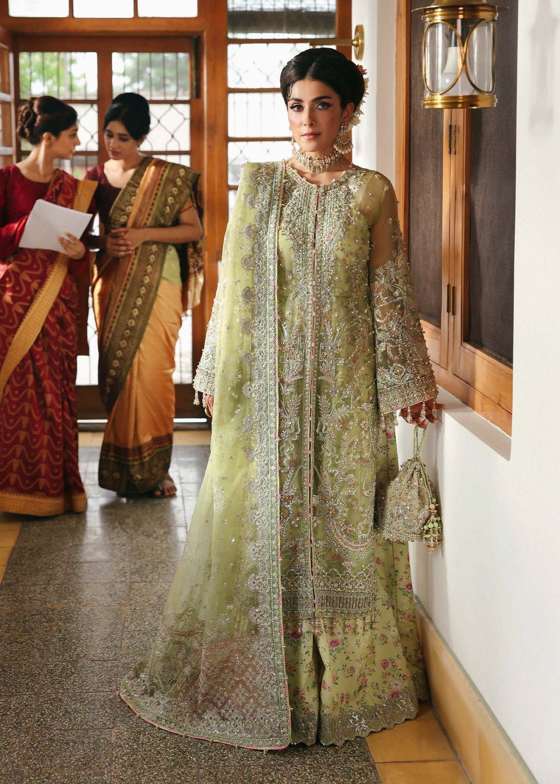 kanwal malik green dress Kanwal Malik Green Outfit Review