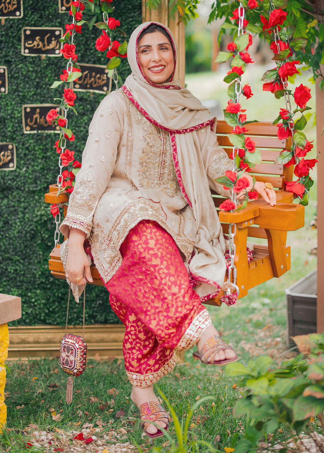 Mahgul | Dilara Formals | Rafia