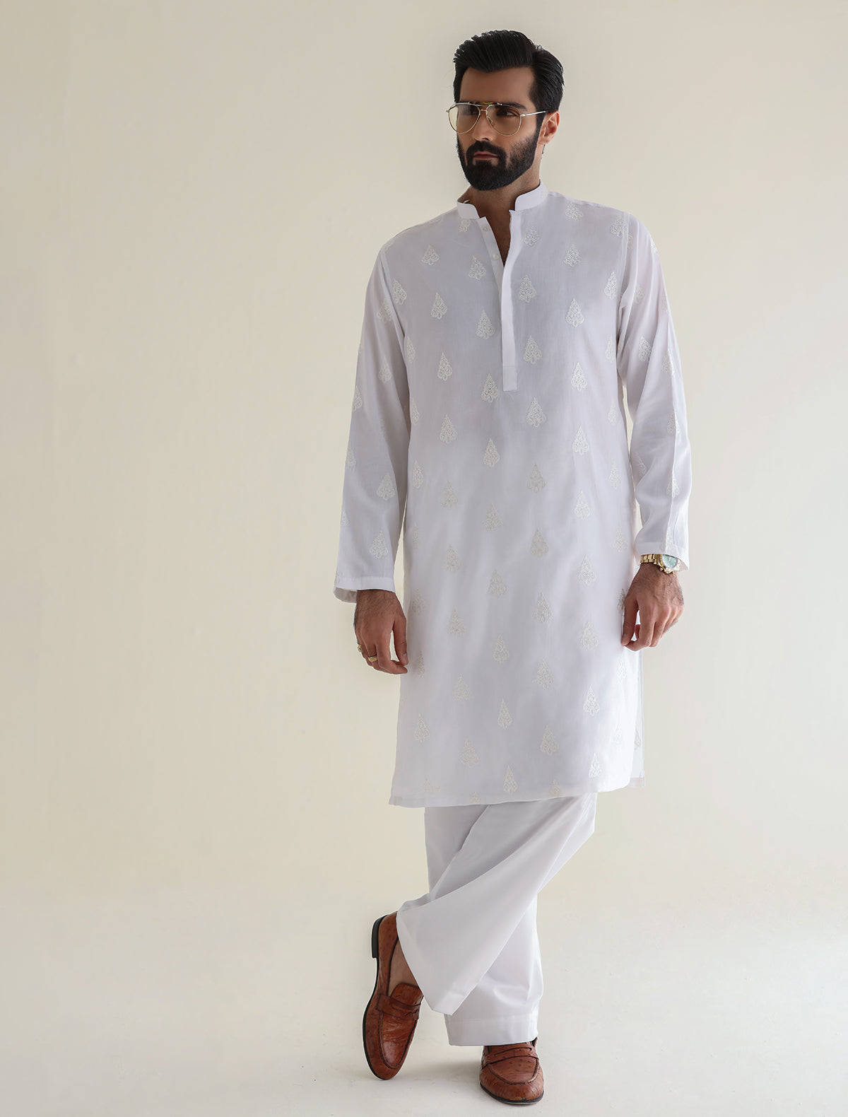 Pakistani Menswear | Ismail Farid - WHITE EMBROIDERED KURTA - Pakistani Clothes for women, in United Kingdom and United States