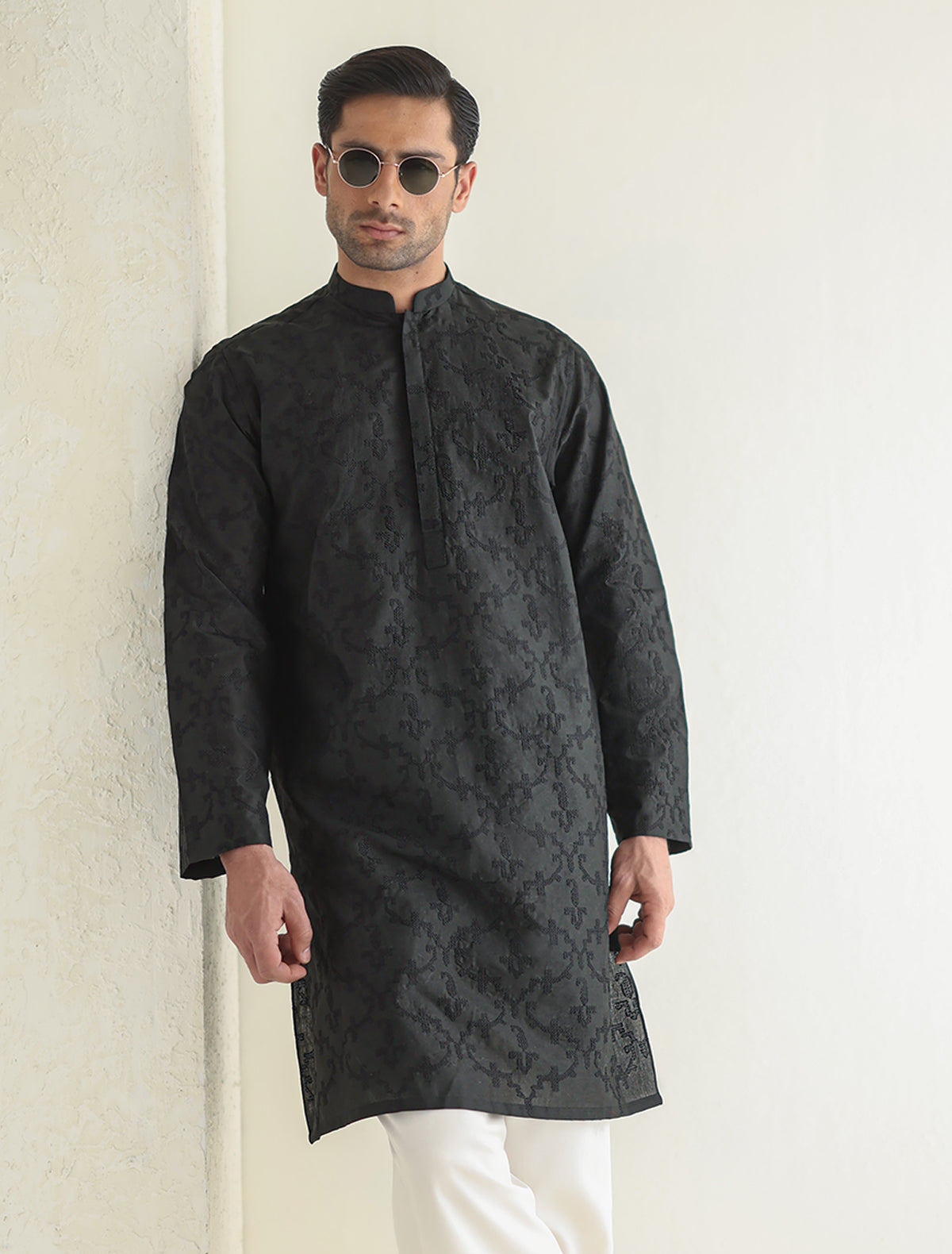 Pakistani Menswear | Ismail Farid - BLACK EMBROIDERED KURTA - Pakistani Clothes for women, in United Kingdom and United States