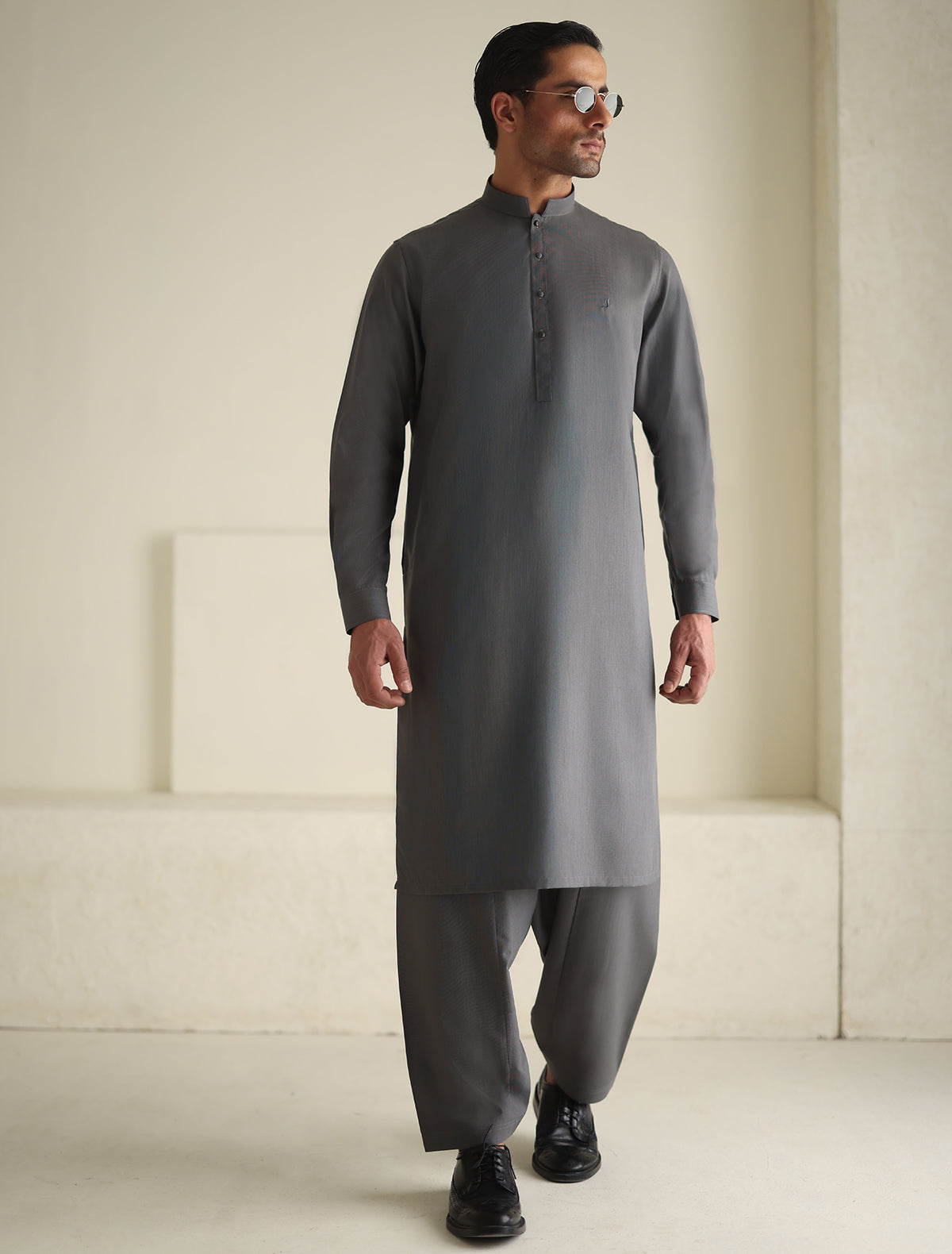 Pakistani Menswear | Ismail Farid - STEEL GREY KAMEEZ SHALWAR - Pakistani Clothes for women, in United Kingdom and United States