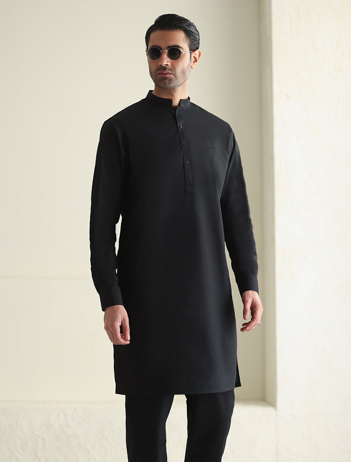 Pakistani Menswear | Ismail Farid - BLACK CLASSIC KURTA PAJAMA - Pakistani Clothes for women, in United Kingdom and United States