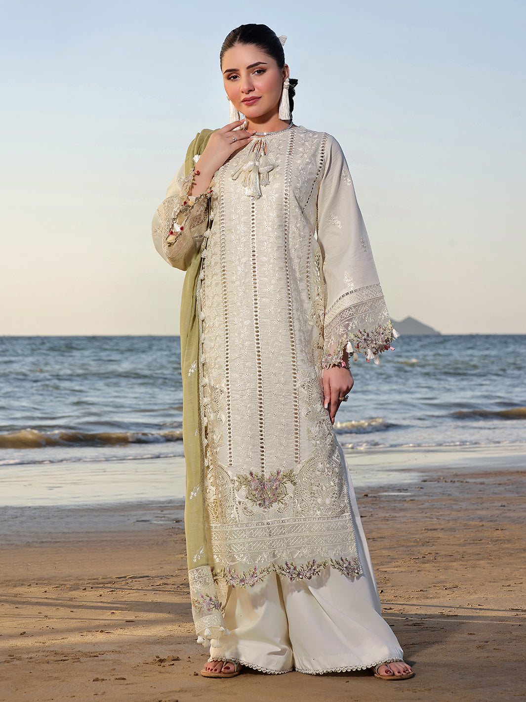 Izel | Saahil Signature Lawn 24 | FLOSSIE - Pakistani Clothes for women, in United Kingdom and United States