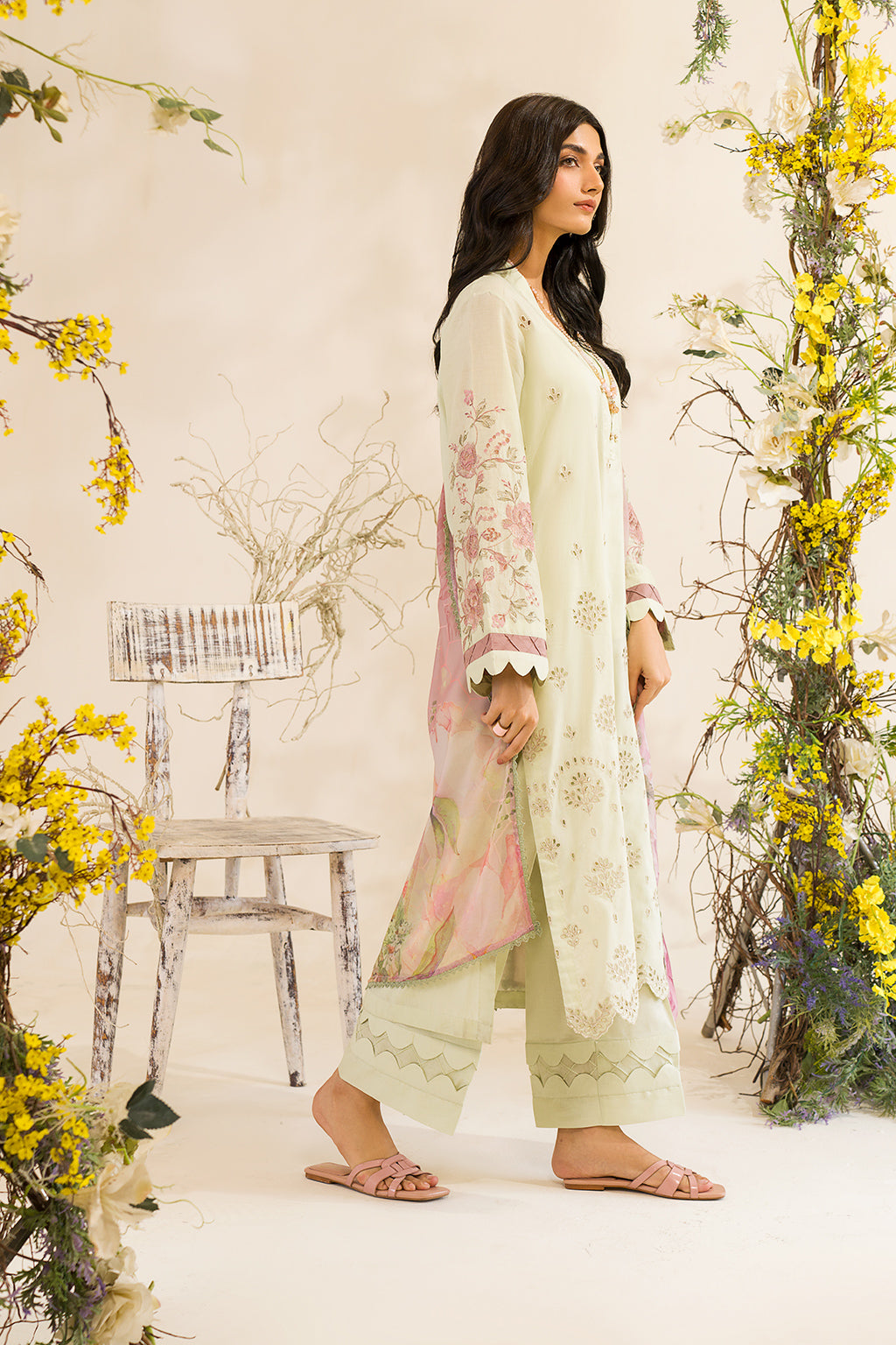 Iznik | Lawnkari 24 | UE-198 SILKGREEN - Pakistani Clothes for women, in United Kingdom and United States