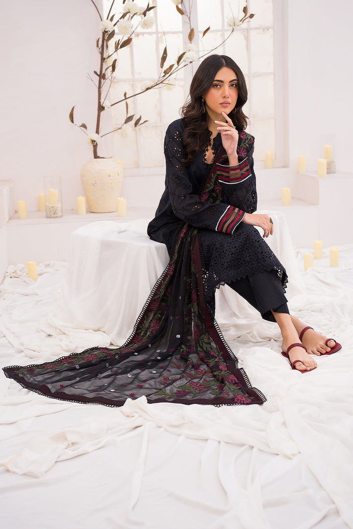 Iznik | Lawnkari 24 | UE-200 GARRULOUS - Hoorain Designer Wear - Pakistani Ladies Branded Stitched Clothes in United Kingdom, United states, CA and Australia