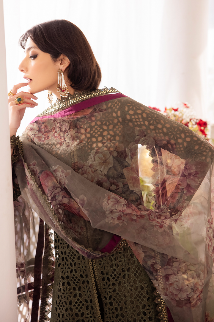Iznik | Nani Ka Ghar | NKG-10 - Hoorain Designer Wear - Pakistani Ladies Branded Stitched Clothes in United Kingdom, United states, CA and Australia