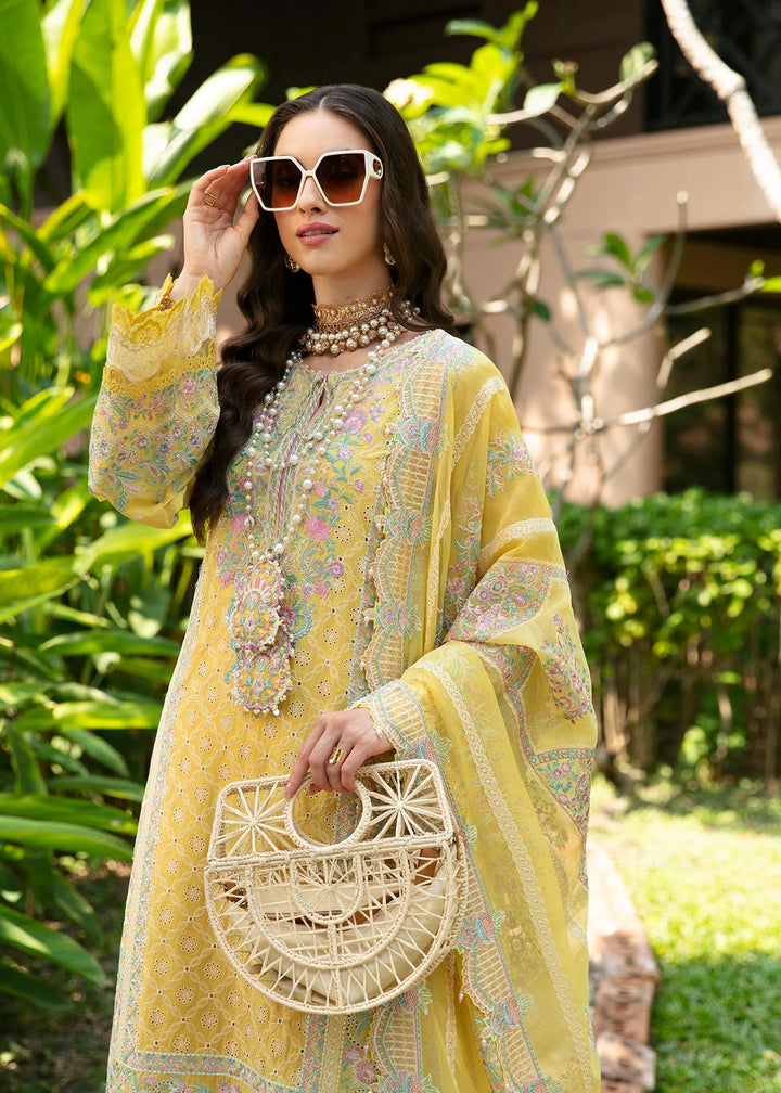 Kanwal Malik | Sareen Luxury Lawn 24 | Vanessa - Hoorain Designer Wear - Pakistani Ladies Branded Stitched Clothes in United Kingdom, United states, CA and Australia