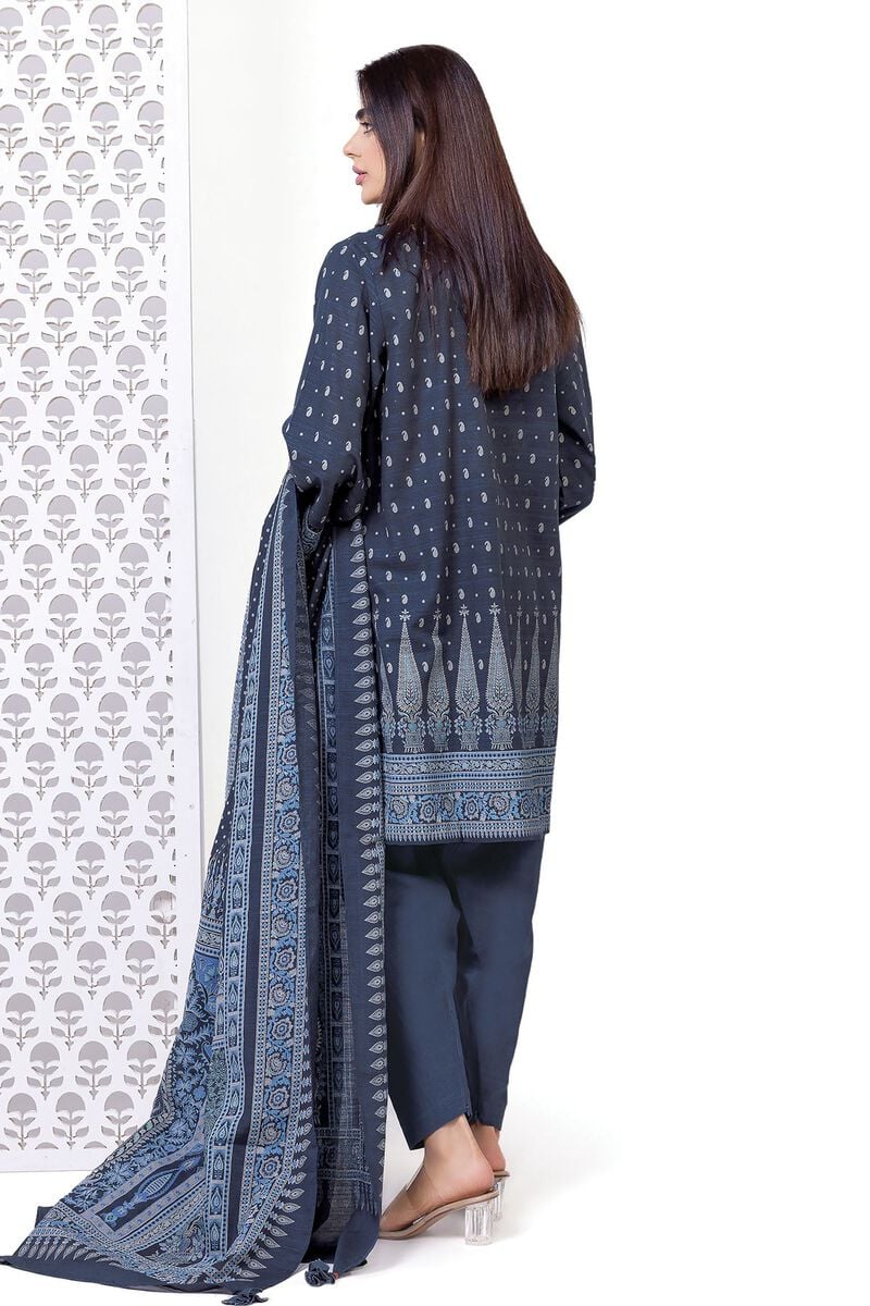 Khaadi | Essential Winter 24 | KEW 33