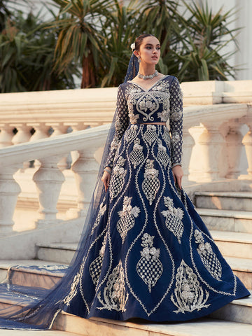 Caia | Haute Couture | The Sapphire Siren