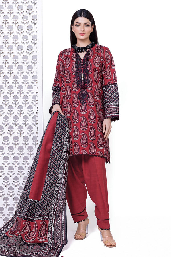 Khaadi | Essential Winter 24 | KEW 84