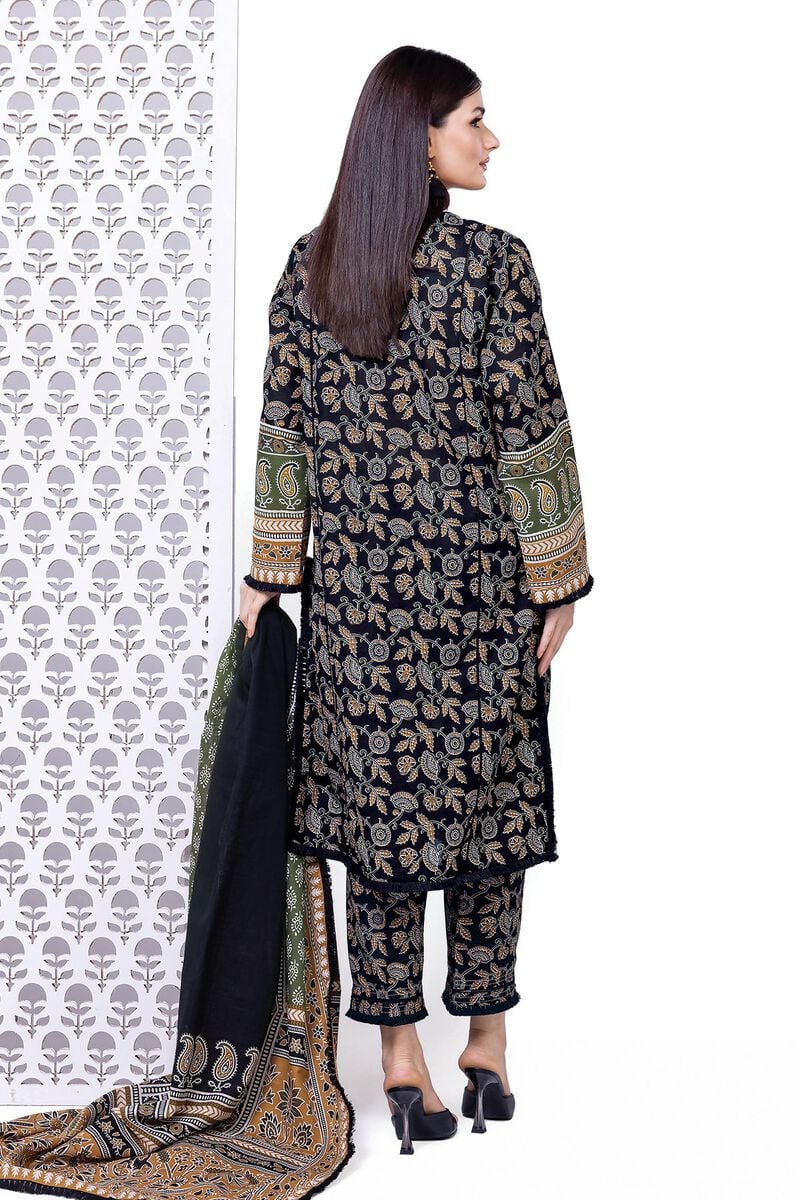 Khaadi | Essential Winter 24 | KEW 92