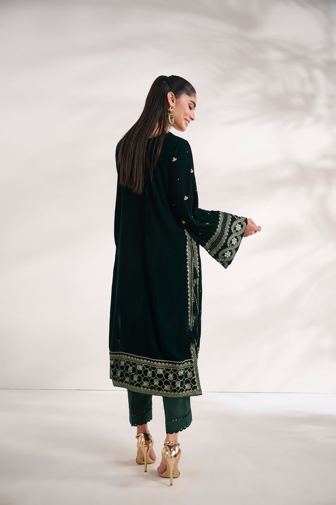 Dhanak | Velvet Edit | FW24DA-2616 DARK GREEN