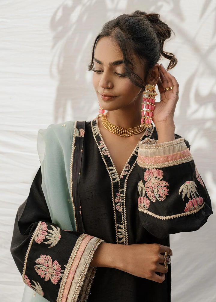Mahgul | Eid Edit 2024 | Black Sea - Hoorain Designer Wear - Pakistani Ladies Branded Stitched Clothes in United Kingdom, United states, CA and Australia