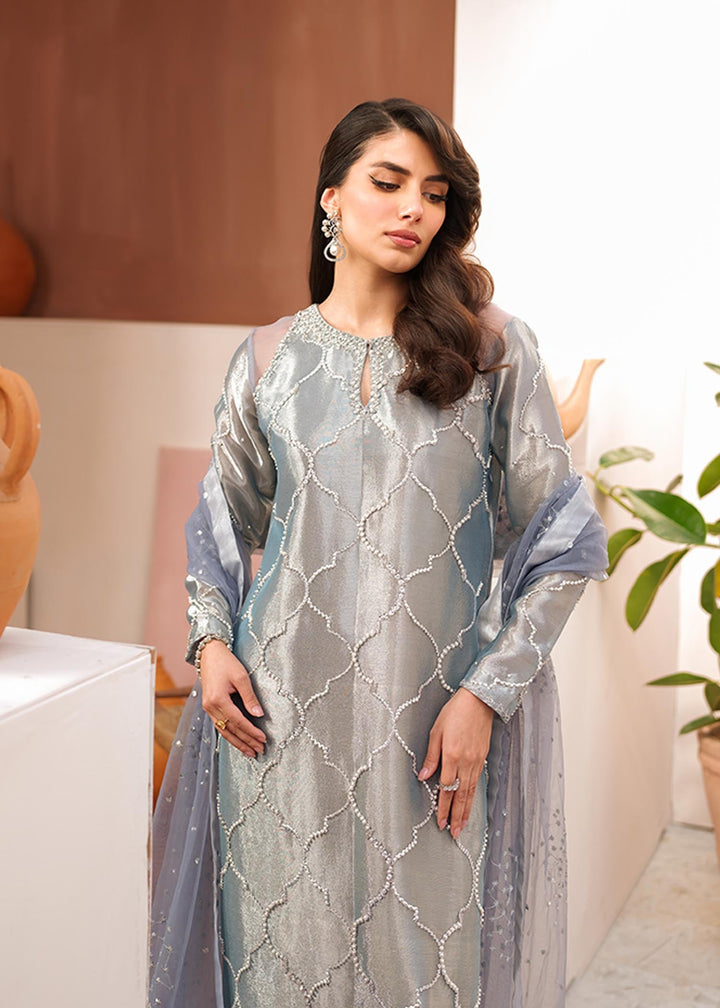 Mahum Asad | Raising The Bar | Muse - Hoorain Designer Wear - Pakistani Ladies Branded Stitched Clothes in United Kingdom, United states, CA and Australia