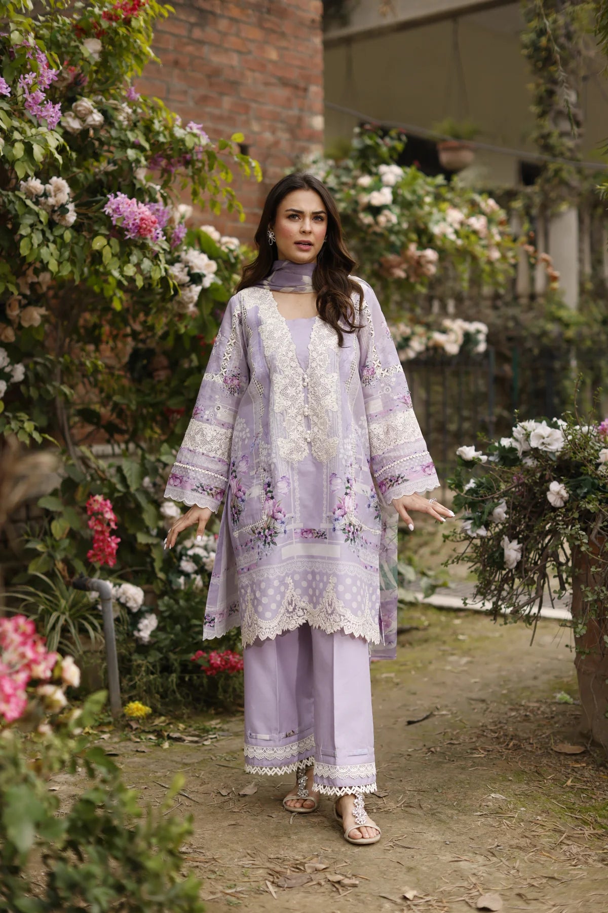 Manara | Vintage Flora 24 | Amaya - Pakistani Clothes for women, in United Kingdom and United States