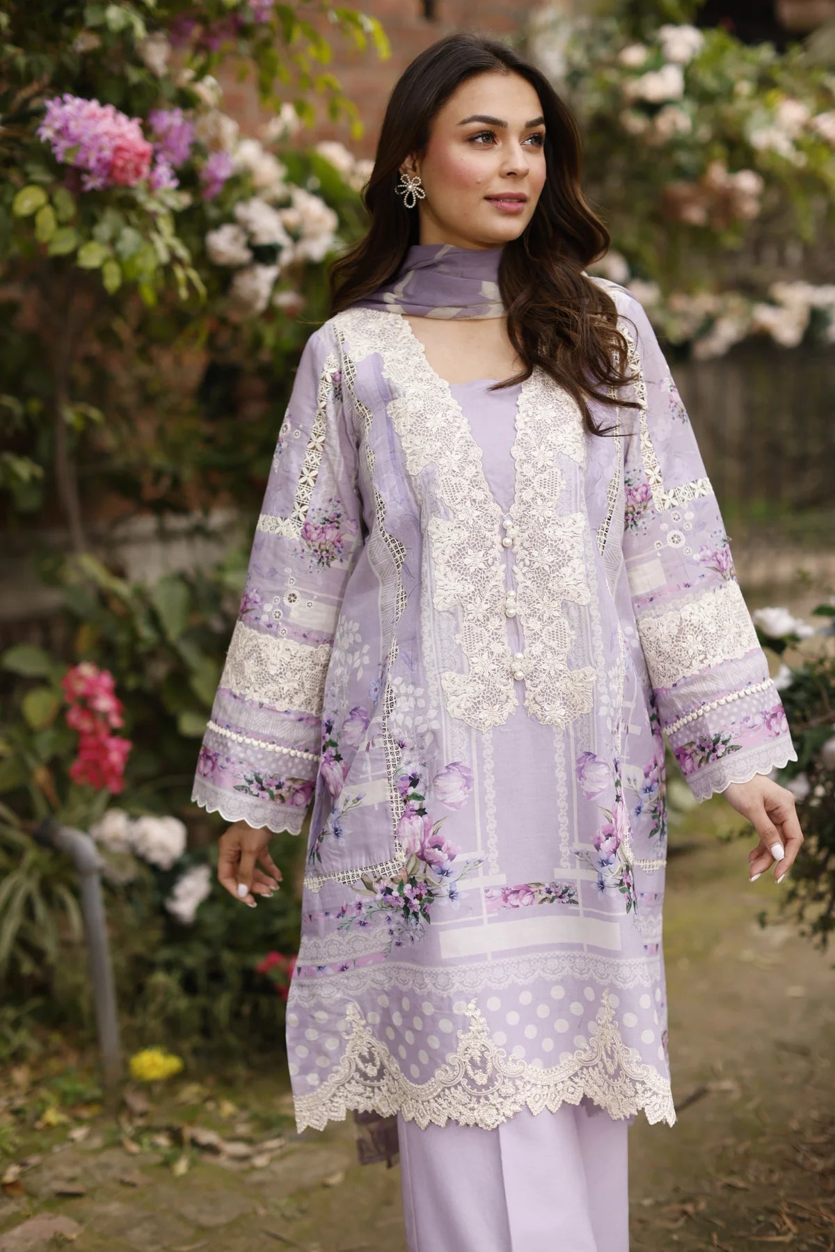 Manara | Vintage Flora 24 | Amaya - Pakistani Clothes for women, in United Kingdom and United States