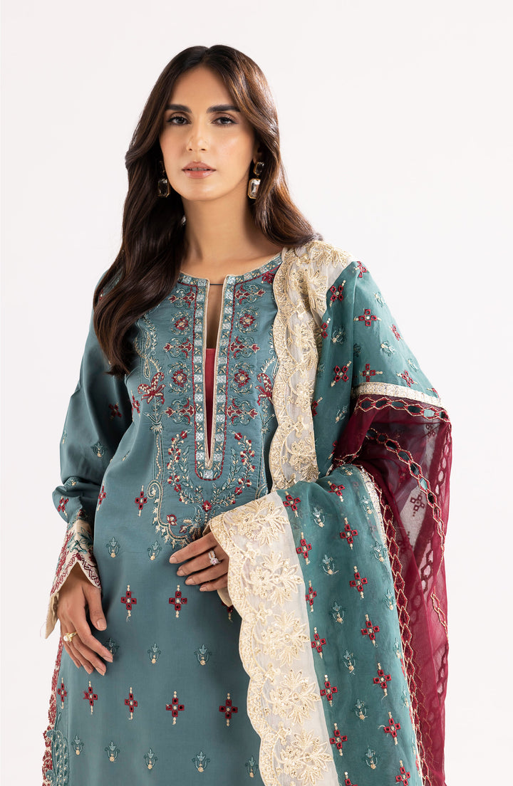 Maryum N Maria | Eid Luxury Lawn 24 | Laila - Hoorain Designer Wear - Pakistani Ladies Branded Stitched Clothes in United Kingdom, United states, CA and Australia