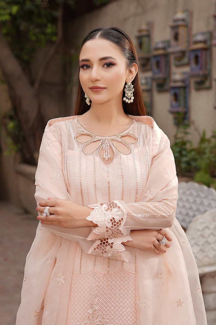 Maryams | Luxury Eid Pret | M-1103 - Hoorain Designer Wear - Pakistani Ladies Branded Stitched Clothes in United Kingdom, United states, CA and Australia