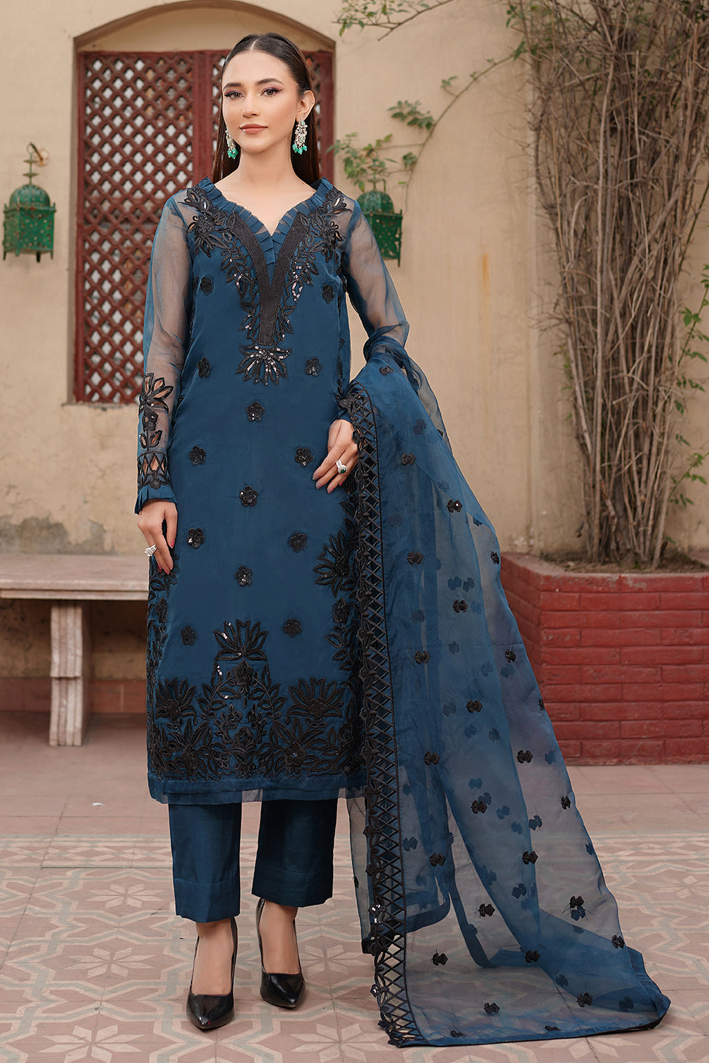 Maryams | Luxury Eid Pret | M-1102 - Pakistani Clothes for women, in United Kingdom and United States