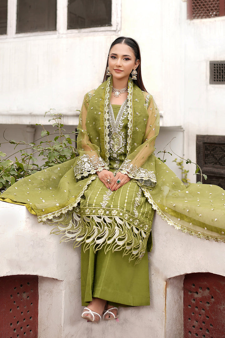 Maryams | Luxury Eid Pret | M-1104 - Hoorain Designer Wear - Pakistani Ladies Branded Stitched Clothes in United Kingdom, United states, CA and Australia