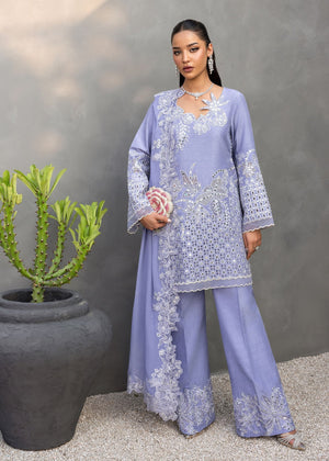 Saira Shakira | Nureh Luxe | Moon Petal