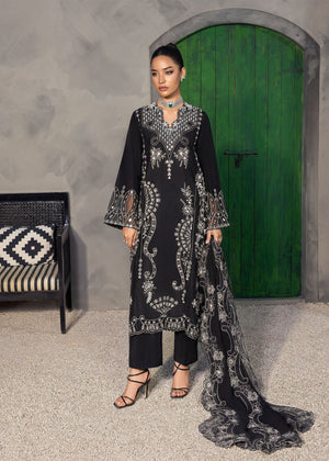 Saira Shakira | Nureh Luxe | Dahlia Noir