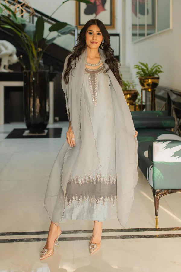 Jeem | Luxury Pret | MINK GREY - Hoorain Designer Wear - Pakistani Ladies Branded Stitched Clothes in United Kingdom, United states, CA and Australia