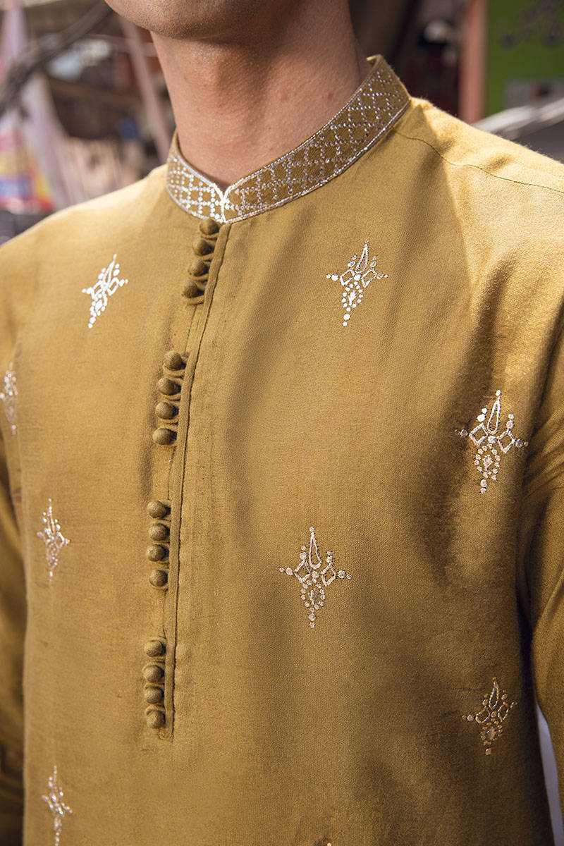 Pakistani Menswear | MNR-CHANDUN - Pakistani Clothes for women, in United Kingdom and United States